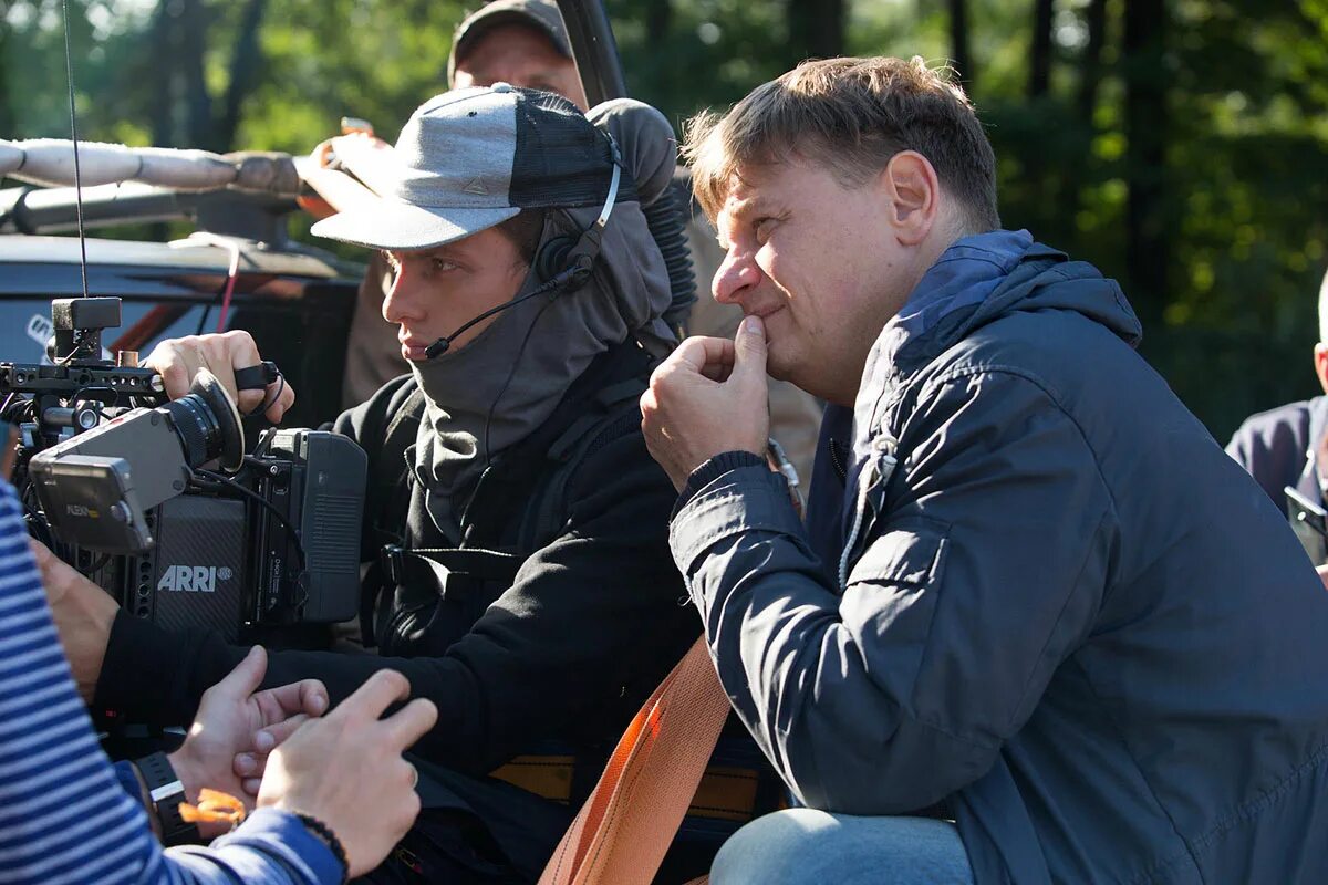 Андрею рожкову и вячеславу мясникову