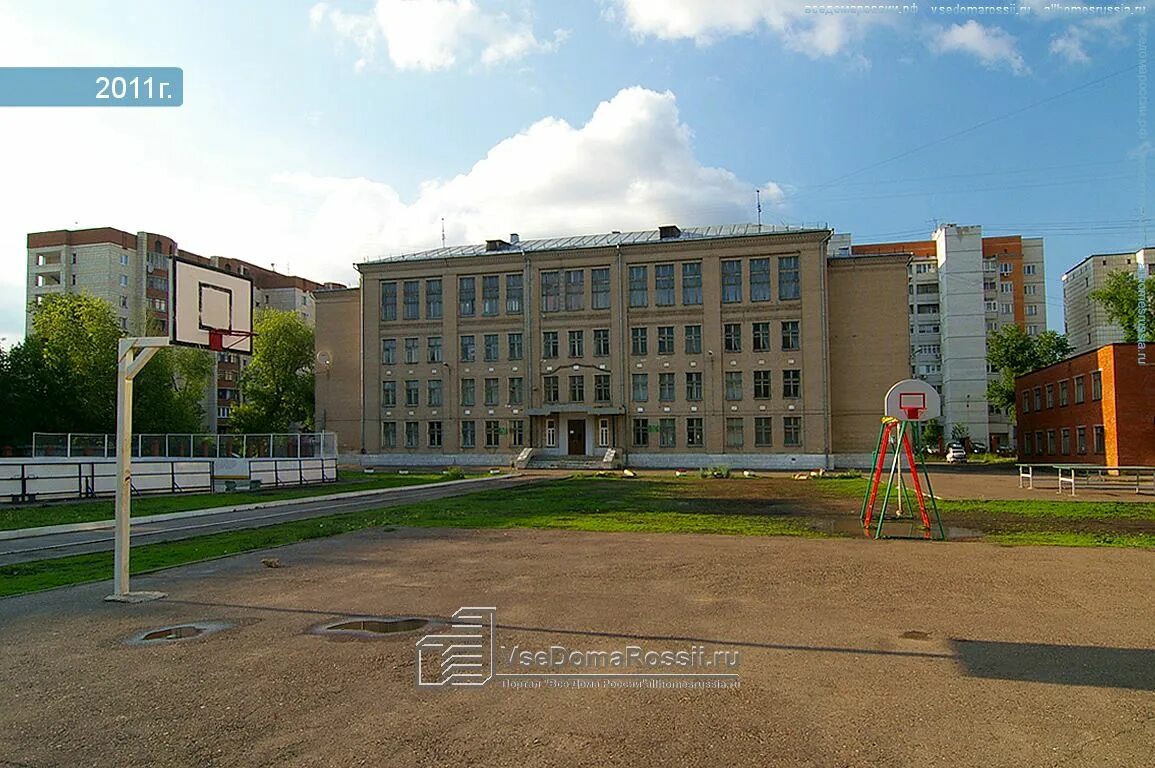 Школа 96 казань. Казань достоевского школа 96. Проспект достоевского 51. Гимназия 126 г казань. Школа 96 казань.
