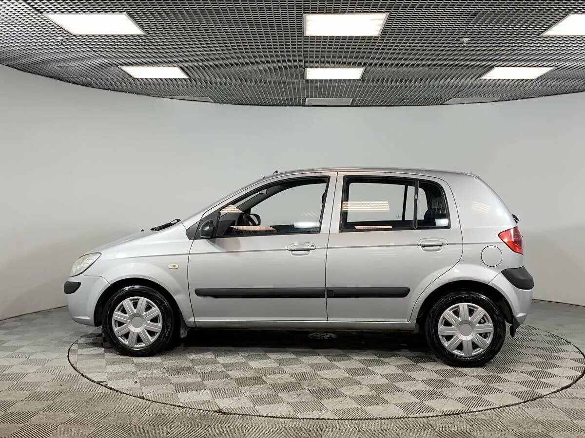 Купить хендай гетц в москве. Хендай Гетц 97л.с. Hyundai Getz 1. Хендай Гетц 2023. Хендай Гетц серебристый.