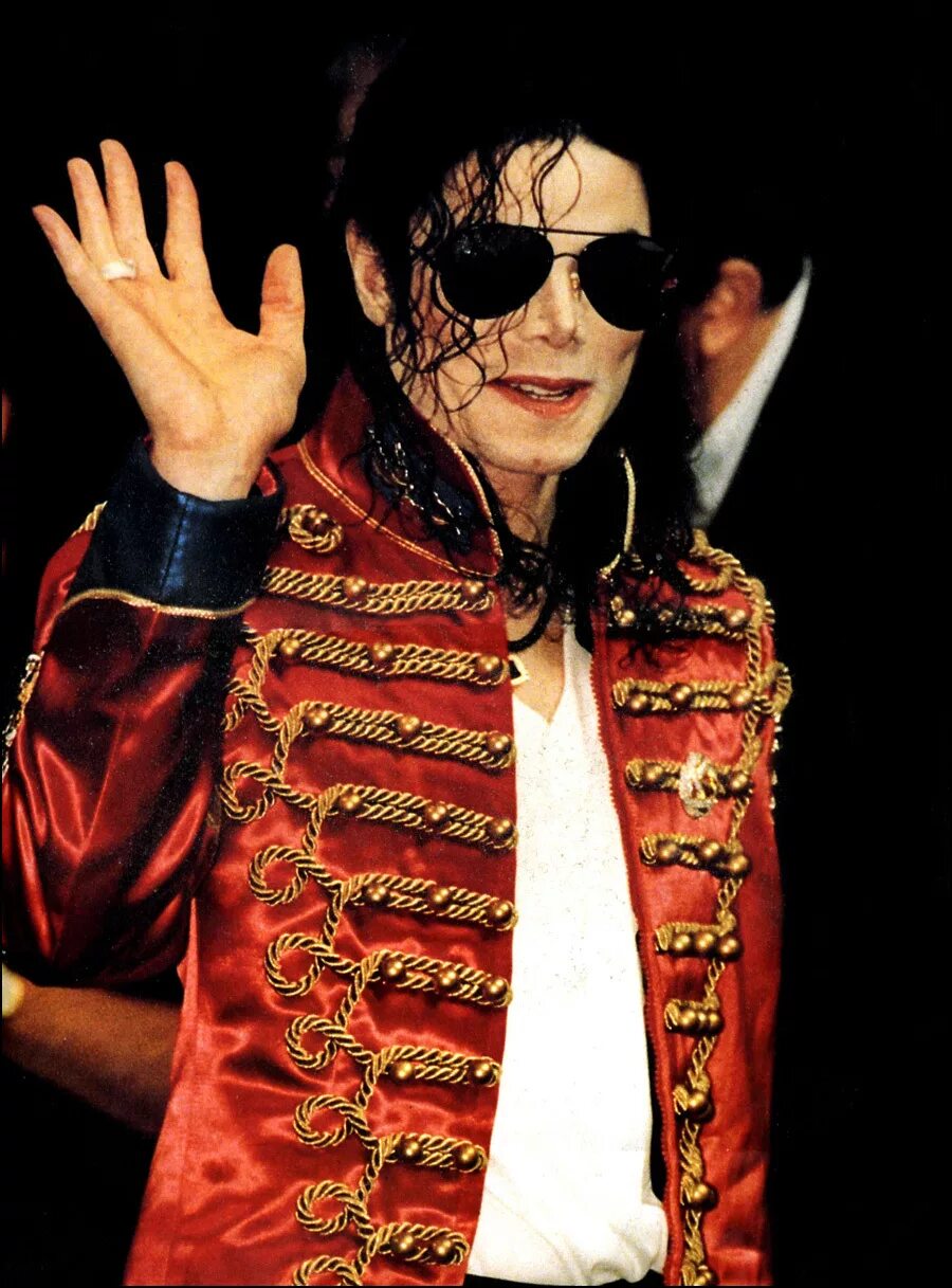 Песни про майкла джексона слушать. Michael Jackson 1998. Michael Jackson 1994.