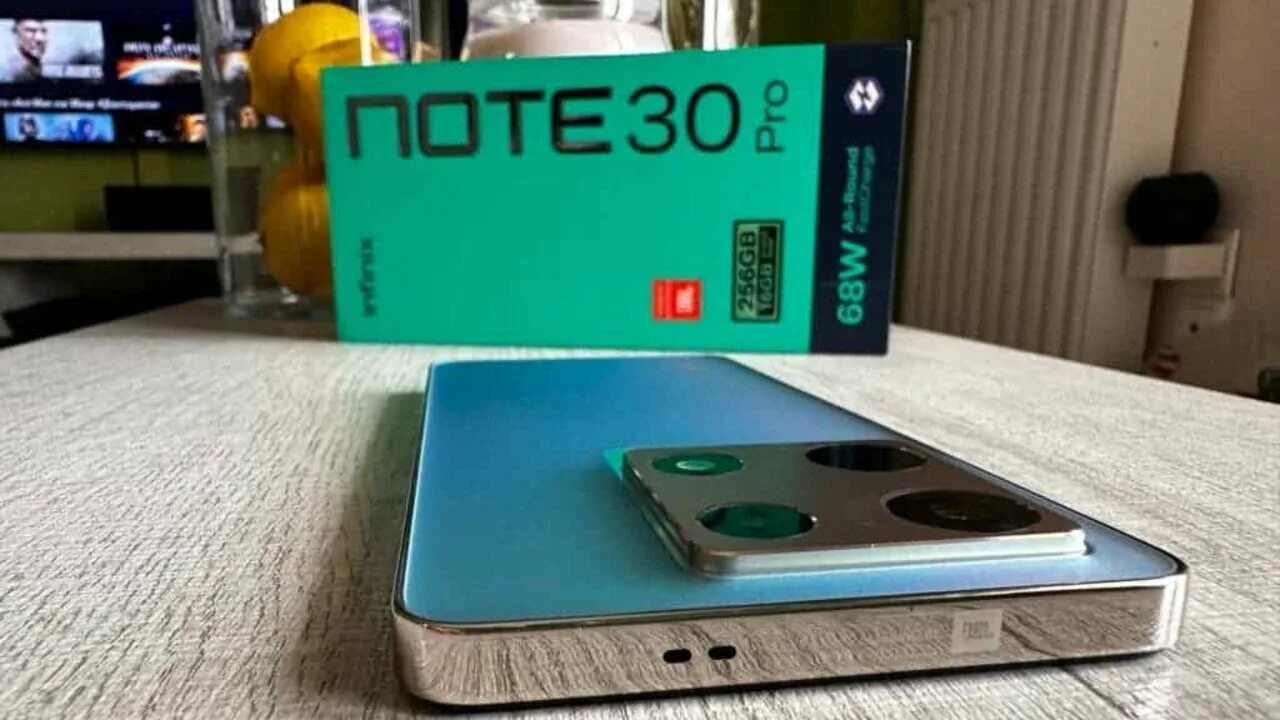 Смартфоны 2023 года. Infinix note 30 pro. Инфиникс ноут 30 поддержка беспроводной зарядки. Фишки note 30 pro. Инфиникс 30.