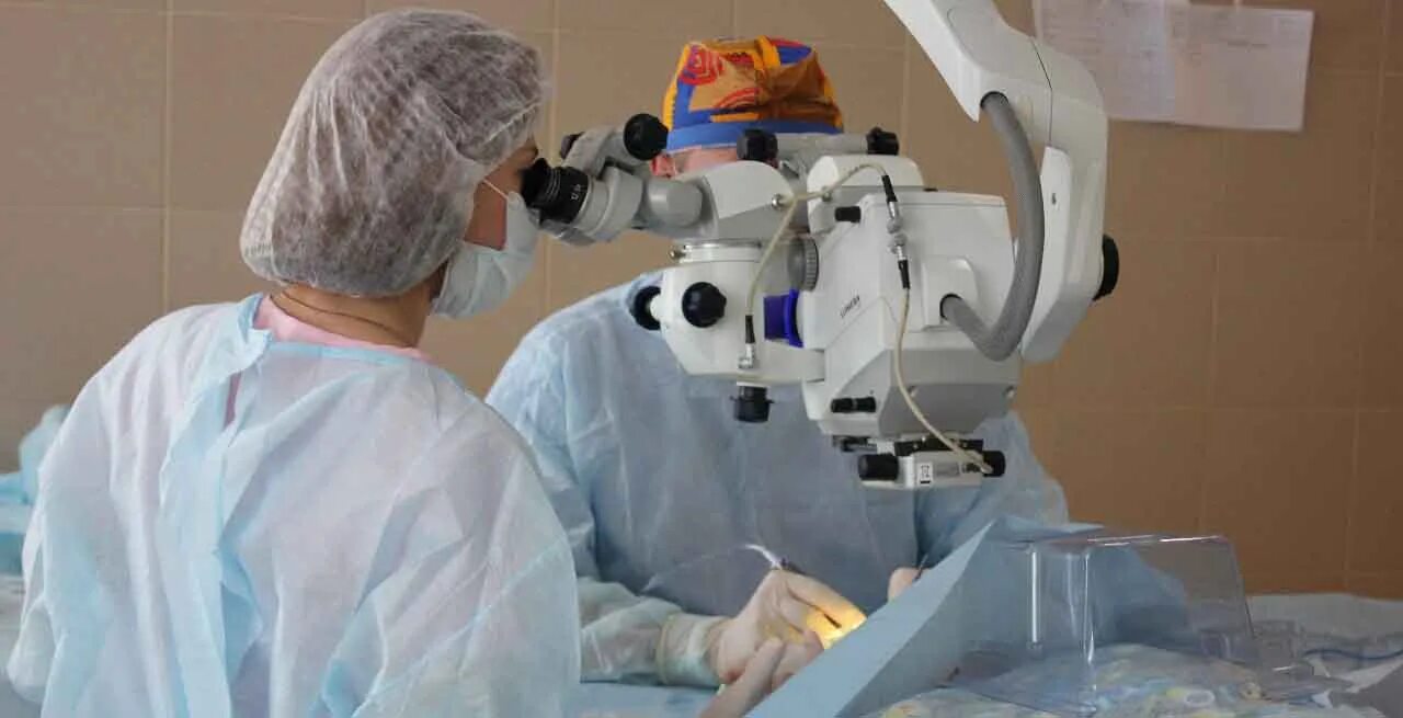 Удаление катаракты clinicaspectr ru. Операция ультразвуковая факоэмульсификация катаракты. Ультразвуковая факоэмульсификация с имплантацией ИОЛ.