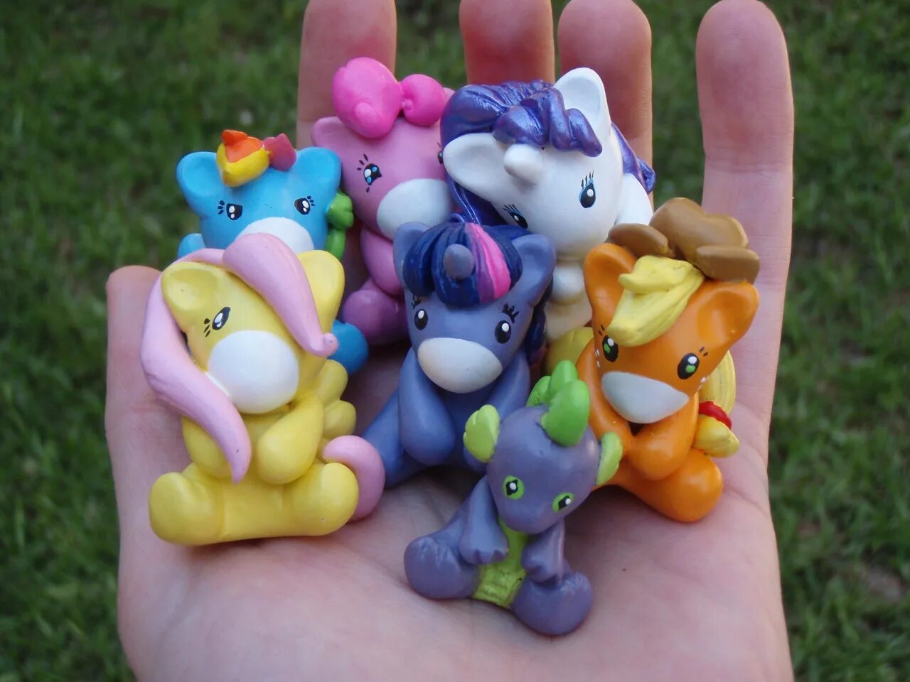 Mod toys. My little Pony игрушки. My little Pony g4 Toys. Takara Pony Toys. Takara Pony Toys 1980.