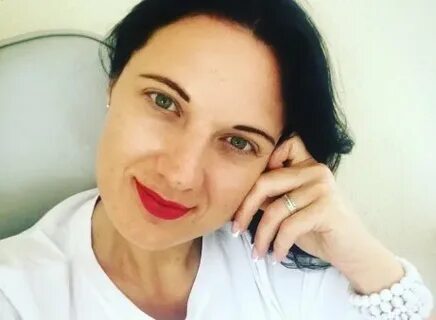 Лена кома