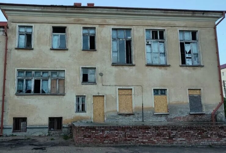 Новая программа расселения аварийного жилья 2025 года. Переселение из ветхого жилья. деньги на переселение из аварийного жилья. саракташ расселение из аварийного жилья. переселение граждан из аварийного жилищного фонда пуеж.