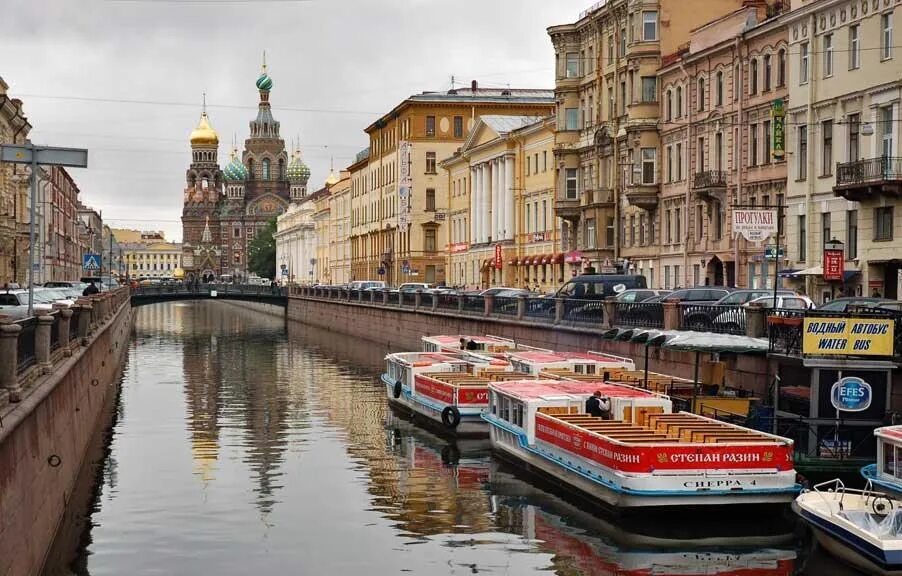 Обзорная экскурсия северная венеция санкт-петербург. Санкт-петербург река нева канал грибоедова. Санкт-петербург вторая венеция. Набережная канала грибоедова санкт-петербург. Санкт-петербург.