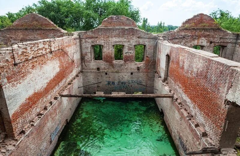 File:Парамоновские склады источник.jpg - Wikipedia