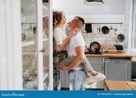 pair,lovers,restaurant,royalty,free,stock,photography,download cartoon imag...