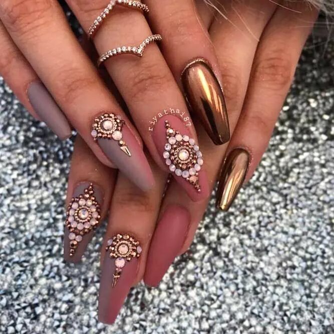 Rose Gold And Crystals Most Popular Coffin Nail Designs To Try Yourself Coffin N