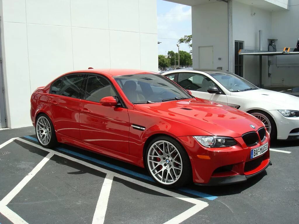 3 m ф ф. BMW m3 e90. BMW e90 Red. БМВ е90 m3. BMW m3 e90 купе.