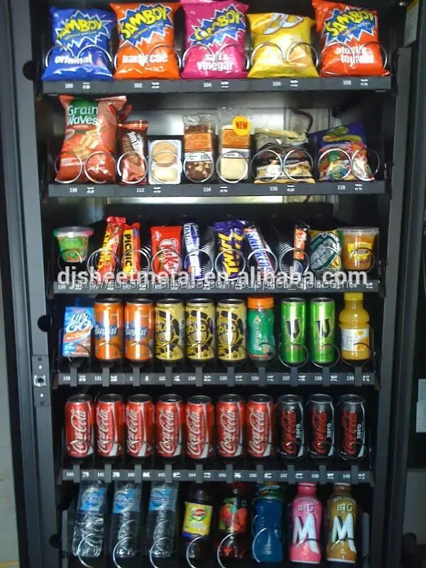 Корейские салаты выкладка. Сладости магазинные. Сет роллов. Магазин конфет. Набор киото суши.