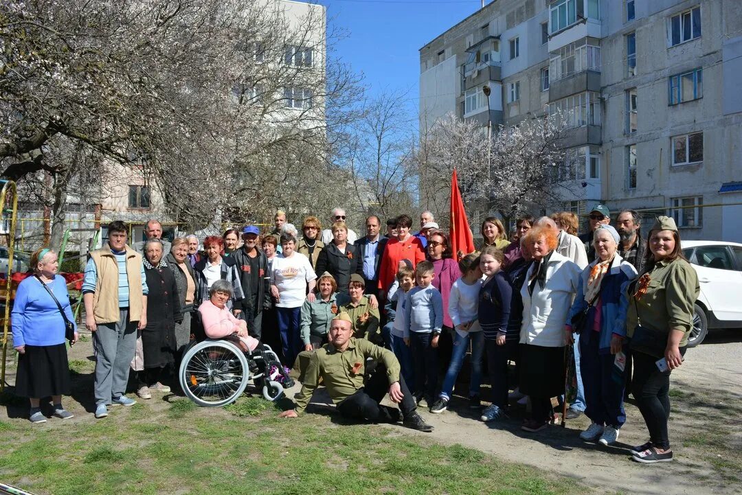 Погода в селе кировское крым. Изюмовка Кировский район Крым. Село Изюмовка Крым Кировский район. Отважное Кировский район Крым. Село Первомайское Кировского района Крым.