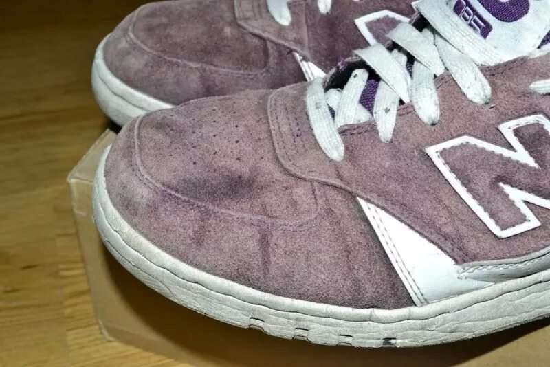 Adidas superstar замшевые. Суперстары адидас замшевые. Кроссовки с антивандальным носом. Замша на кроссовках. Кроссовки из замши.
