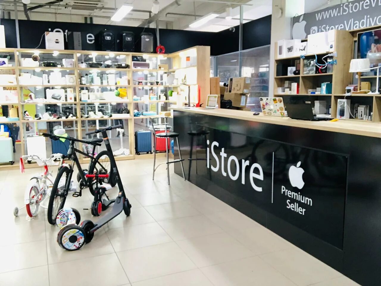 Istore apple магазин. Istore севастополь. Istore тюмень. Айстор набережные челны. Айстор бишкек.