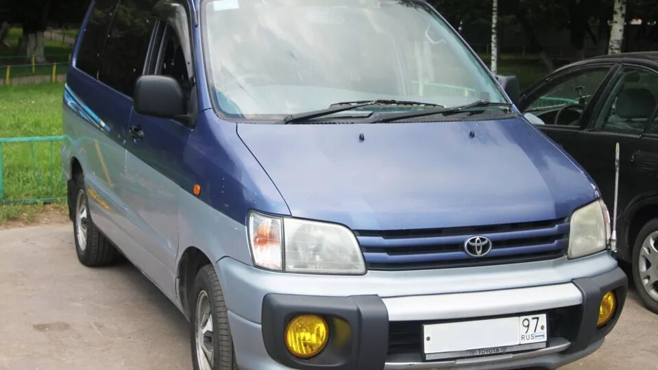 Таун айс ноах 1998. Toyota Town Ace Noah. Тойота Таун Эйс Ноах. Toyota Town Ace Noah 1998. Тойота Таун айс Ноах 96 года.