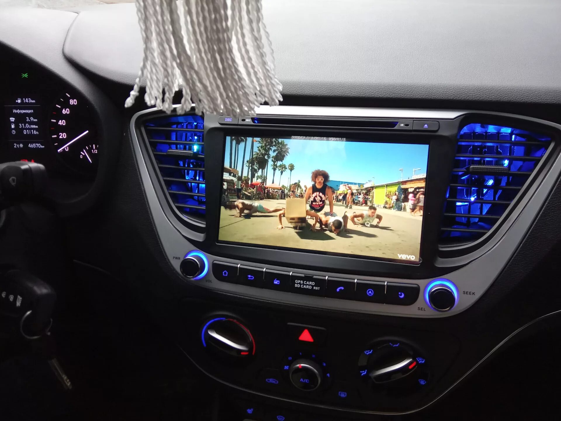 Android auto solaris. Хендай солярис 2017 магнитола на андроиде. хендай солярис 2 магнитола на андроиде. магнитола на солярис 2017 на андроид. автомагнитола hyundai solaris 2019.