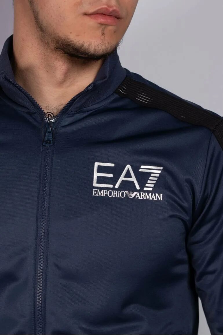 Ea7 спортивный костюм. Ea7 Emporio Armani спортивный костюм. Ea7 Emporio Armani спортивный костюм мужской. 2944135429 Ea7 Emporio Armani. Олимпийка ea7 Emporio Armani детская.