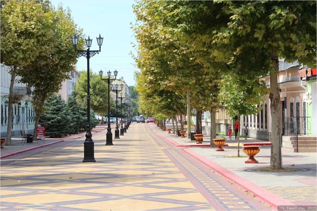 Керчь центр города. Фото улиц керчи. Керчь центр города. Центральная улица керчи. Фото улиц керчи.