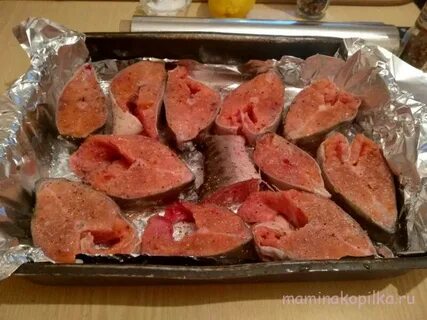 Сочные стейки горбуши в духовке