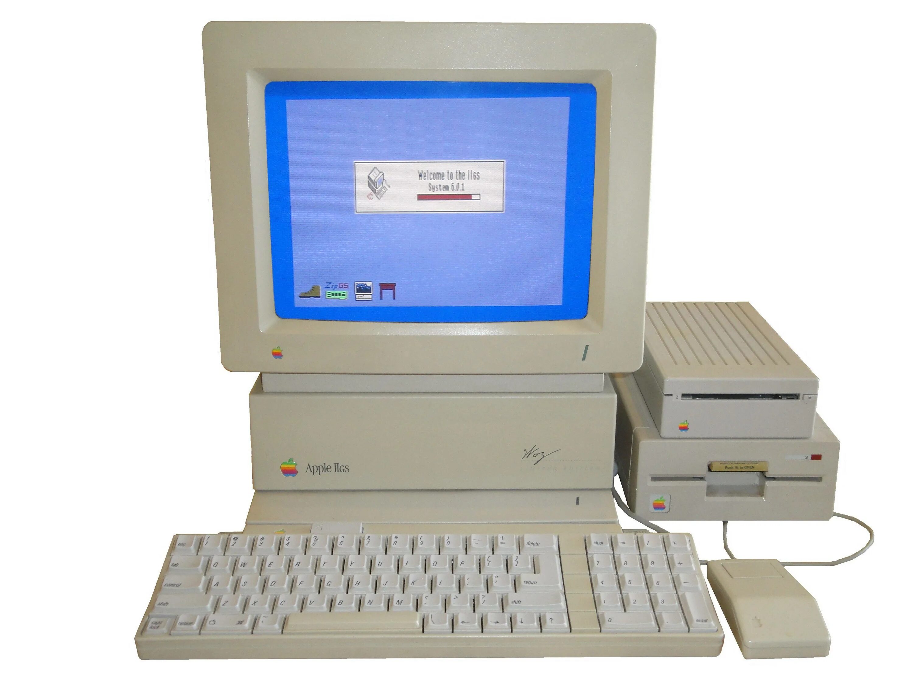 Apple 2gs. Apple 2 компьютер. Apple 1986. Эппл компьютер 2 1986.