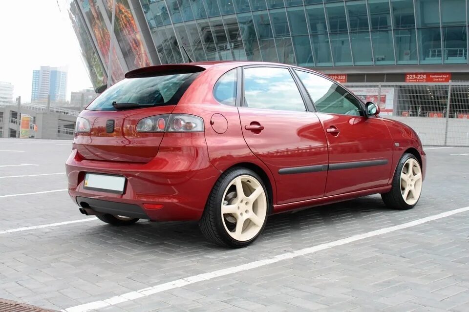 Ibiza 2. Сеат ибица 1999. seat ibiza 2. seat ibiza 2001. сеат ибица 2007.