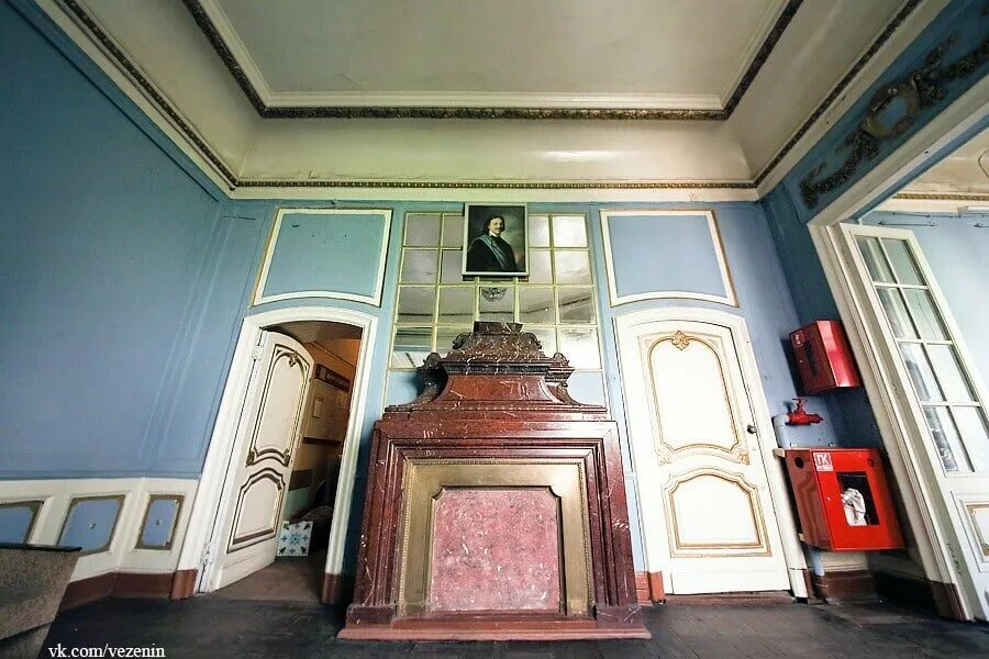 особняк михаила александровича галерная. дворец великого князя михаила александровича. дворец михаила александровича в санкт петербурге. дворец великого князя михаила александровича санкт-петербург. меншикова).