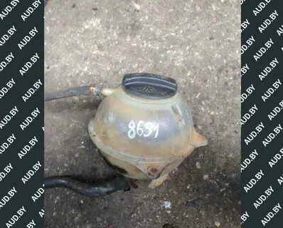 Бачок пассат б3
