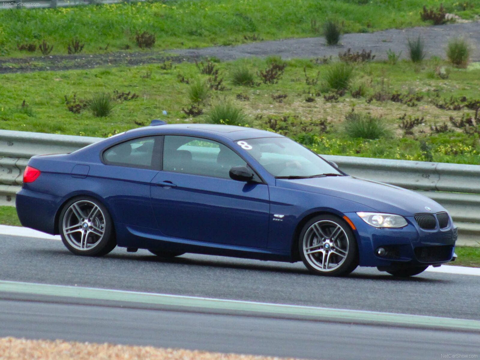 Где купе фото. Bmw 335. bmw 335 2011. bmw 335is. бмв купе 2011.