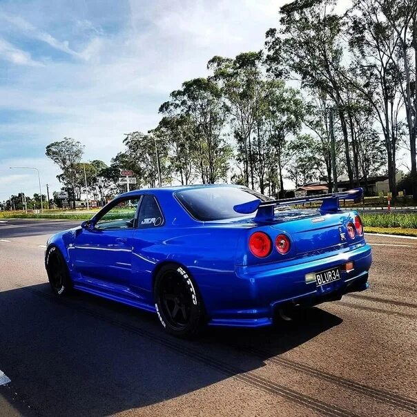 Ниссан скайлайн р34 эстетика. Skyline gtr 34. Ниссан скайлайн р34. Nissan skyline gtr 34. Nissan skyline gtr r34.