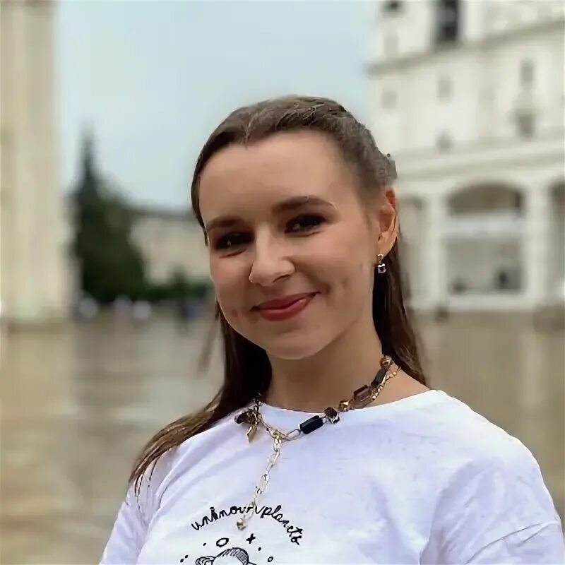 Полина Гладкова, Москва Поиск информации