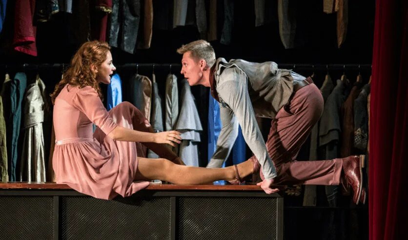 Московский драматический театр имени а. Театр имени пушкина спектакли. Красноярский драматический театр имени а. Театр пушкина на тверском бульваре. Таланты и покойники театр пушкина.