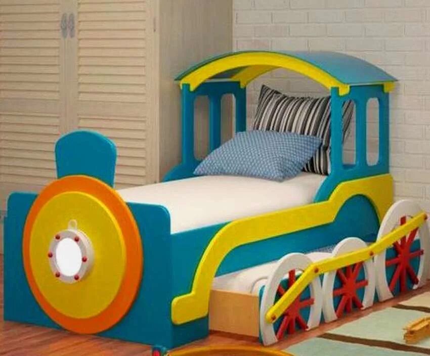 Детская кроватка для мальчика. Кровать для мальчика. Детская кровать для мальчика. Кровать паровоз для мальчика. Кроватка для мальчика от 3 лет.