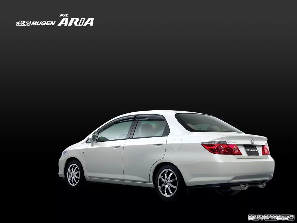 Купить хонда ария. Honda Fit Aria. Хонда фит Ария. Honda Fit Aria 2005. Mugen Honda Fit 2005.