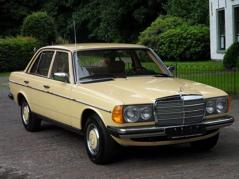 Mercedes C200 2014 Review CarsGuide