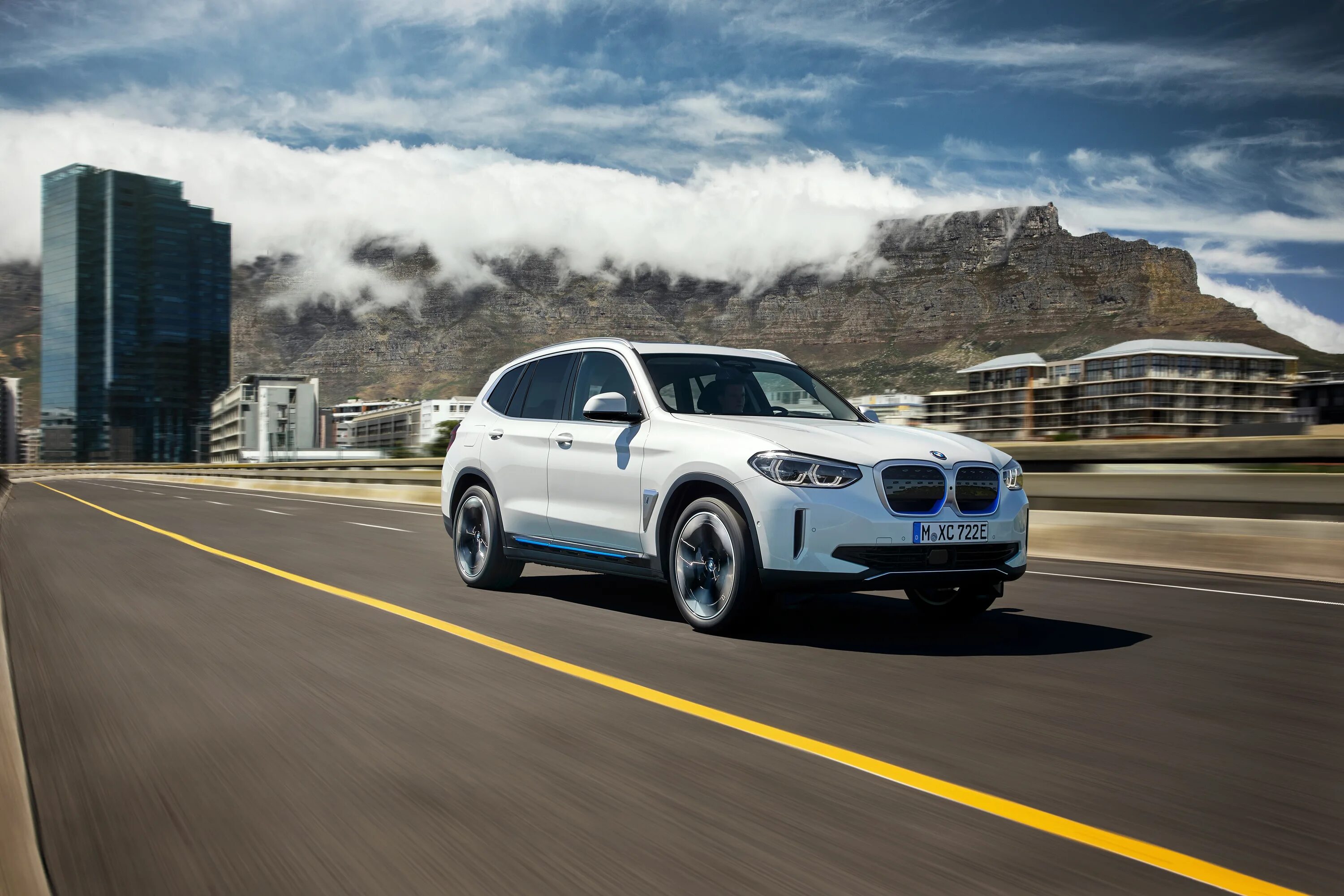 Дата выхода кар икс 3. Бмв икс 3. бмв ix3. bmw кроссовер ix. бмв ix 2025.