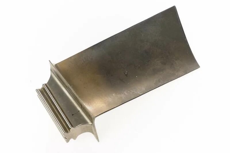 Монокристаллические лопатки турбины. Композитная лопатка пд35. Siemens energy sgt5-2000e. Лопатка турбины. Лопатка турбины.