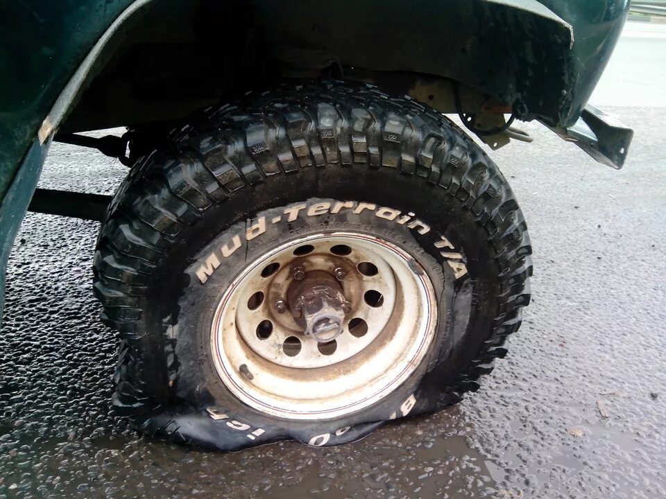 Диски колёсные уаз на 16 от соболя. Диски на уаз 469. Диски офф роуд на уаз 15. Диски от соболя на уаз 469. Нива 21213 на колесах от волги.