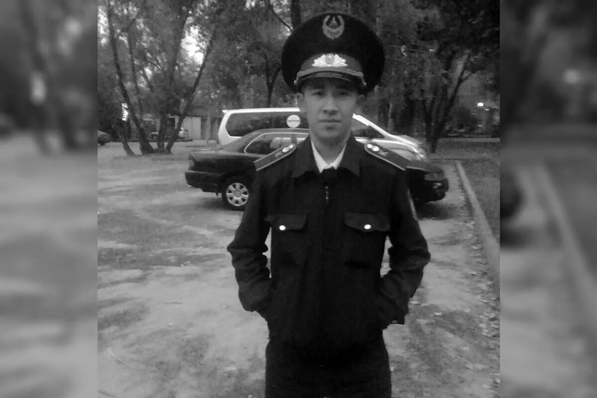 Дамиров курсант 7 слушать. Негры курсанты. курсант в городе. курсант озгондук.