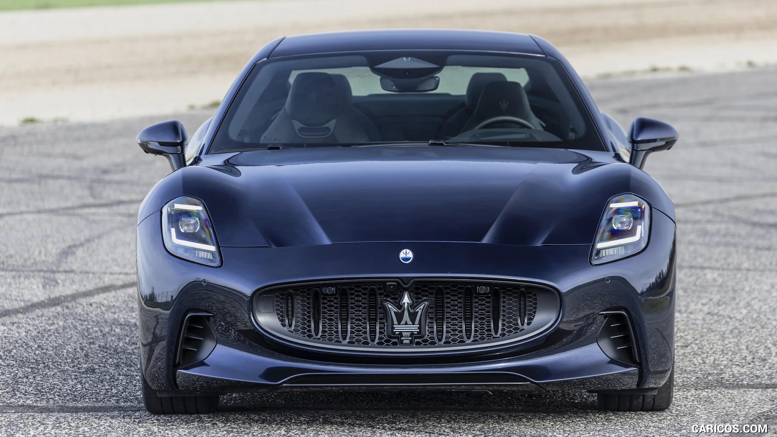 Купить б/у Maserati GranTurismo I S 4.7 AT (440 л.с.) бензин автомат в Москве: ч