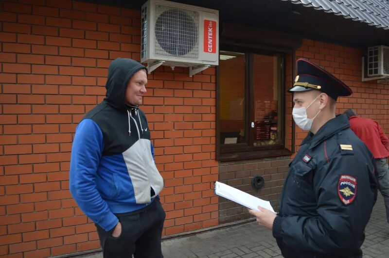 Добровольцы полиции. Полиция и волонтеры. доброволец полиция. форма добровольцев полиции. добровольческая полиция россии.