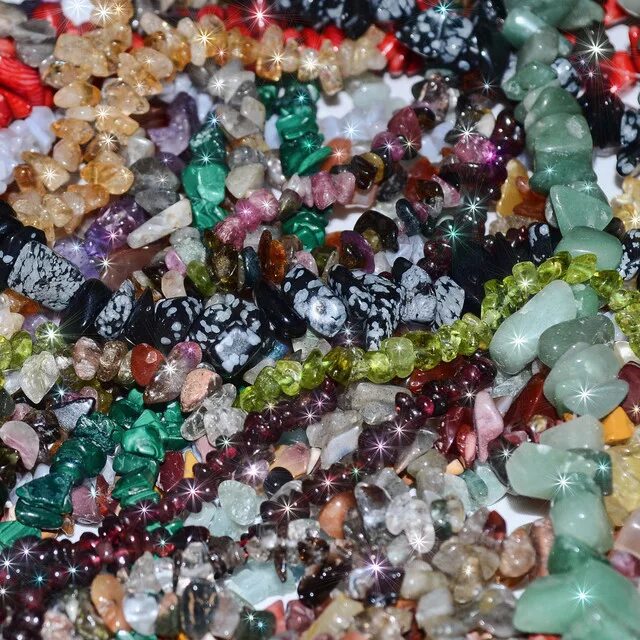 камневеды дубровка. яшма бусины галтовка. натуральные камни оптом. натуральные камни оптом. глянцевый камень.