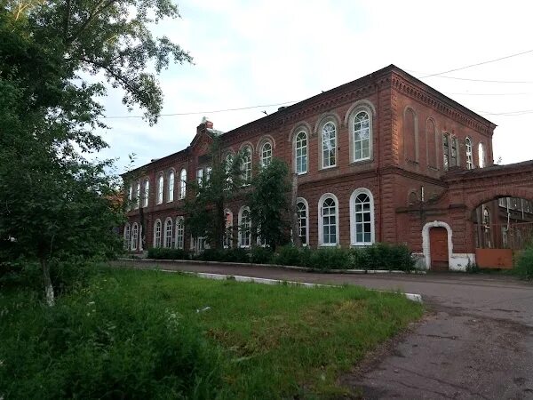 Музей в сарапуле истории и культуры. Краеведческий музей сарапул. Первомайская 12 сарапул. Первомайская 24 сарапул. Сарапул ул труда 22.