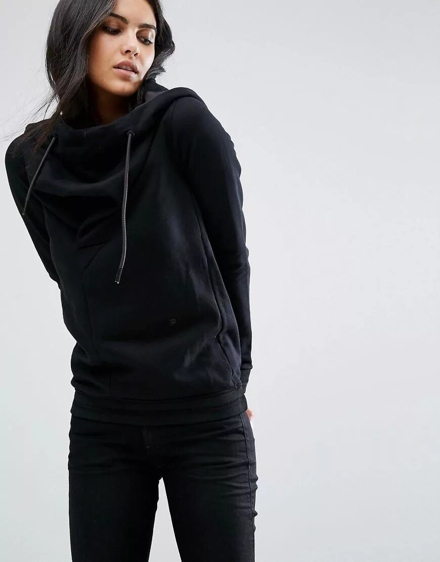 Девочки в черной кофте. G-Star Slouchy Hoodie with Drawstring. G Star Raw худи. Девушка в черной кофте. Девушка в черной толстовке.