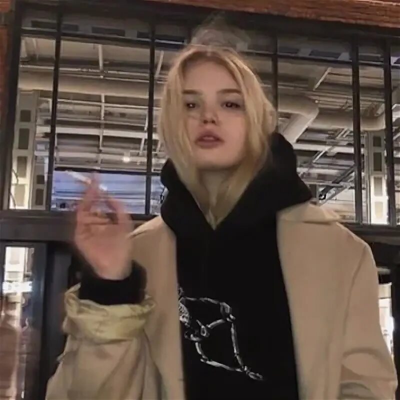 Юля моллиган до и после пластики Ева Тихомирова ВКонтакте