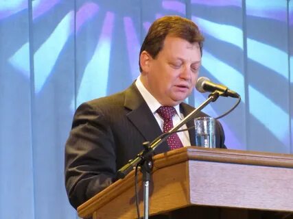 Викторов уволен