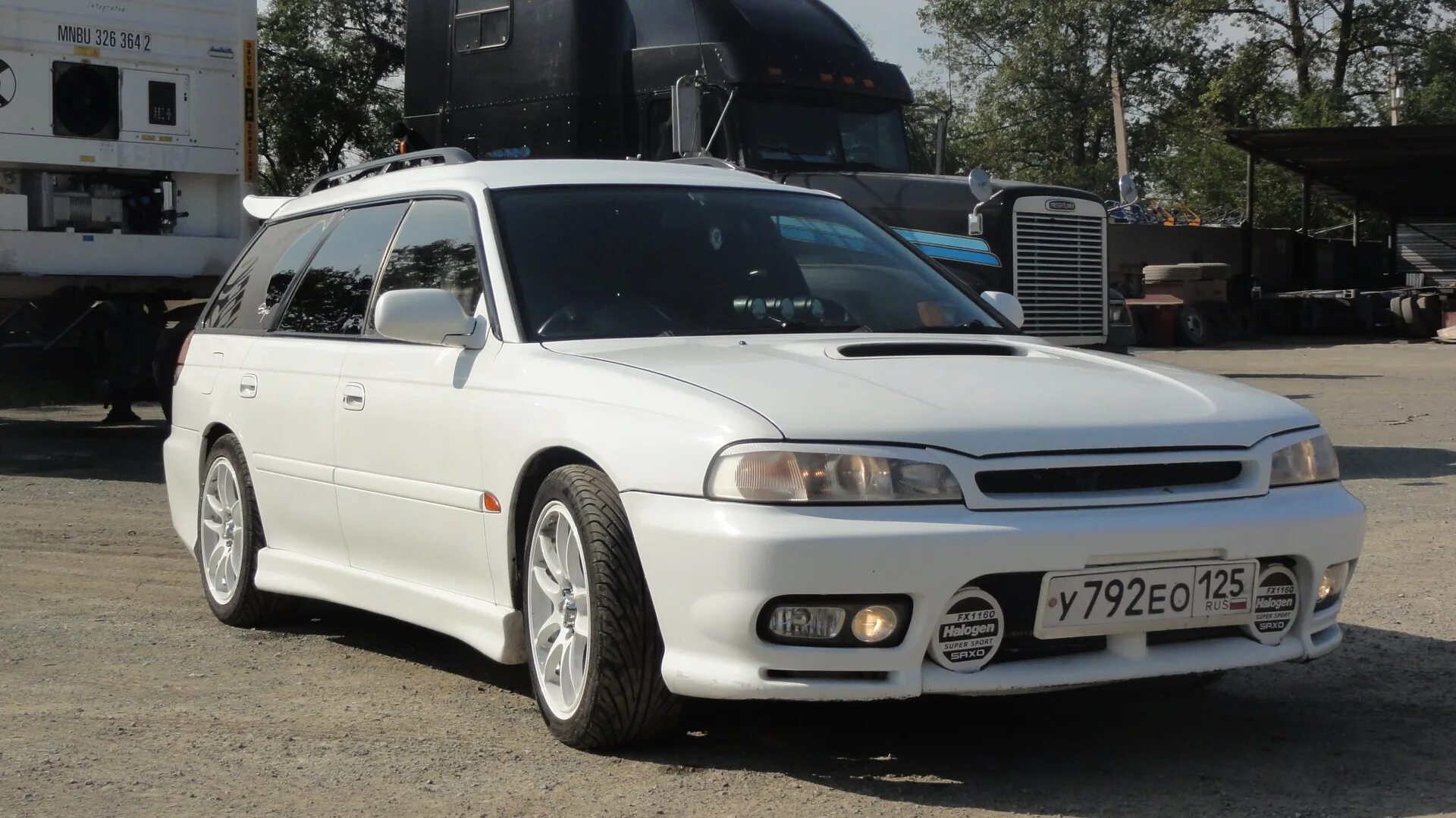 Subaru legacy bg. Subaru Legacy bg5. Subaru Legacy bg5 бампер. Subaru Legacy bg9. Subaru Legacy bg5 STI.