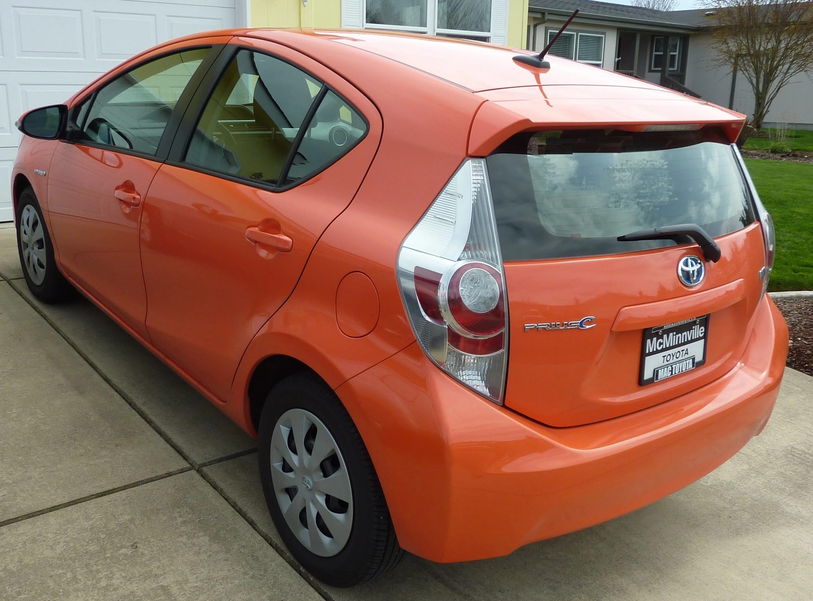 Toyota prius alpha 2021. Тойота приус гибрид 2009. Тойота приус гибрид. Тойота приус 30 кузов. Toyota 250.