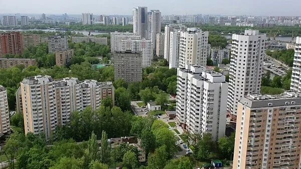 "Известия": в России планируют использовать вторсырье в строительстве жилья - ТА