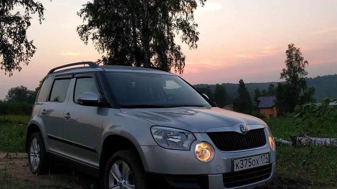 Шкода йети на пневме. Шкода авито вологодская область. Skoda yeti wallpapers for iphone. Шкода авито вологодская область. Обои на рабочий стол шкода йети.