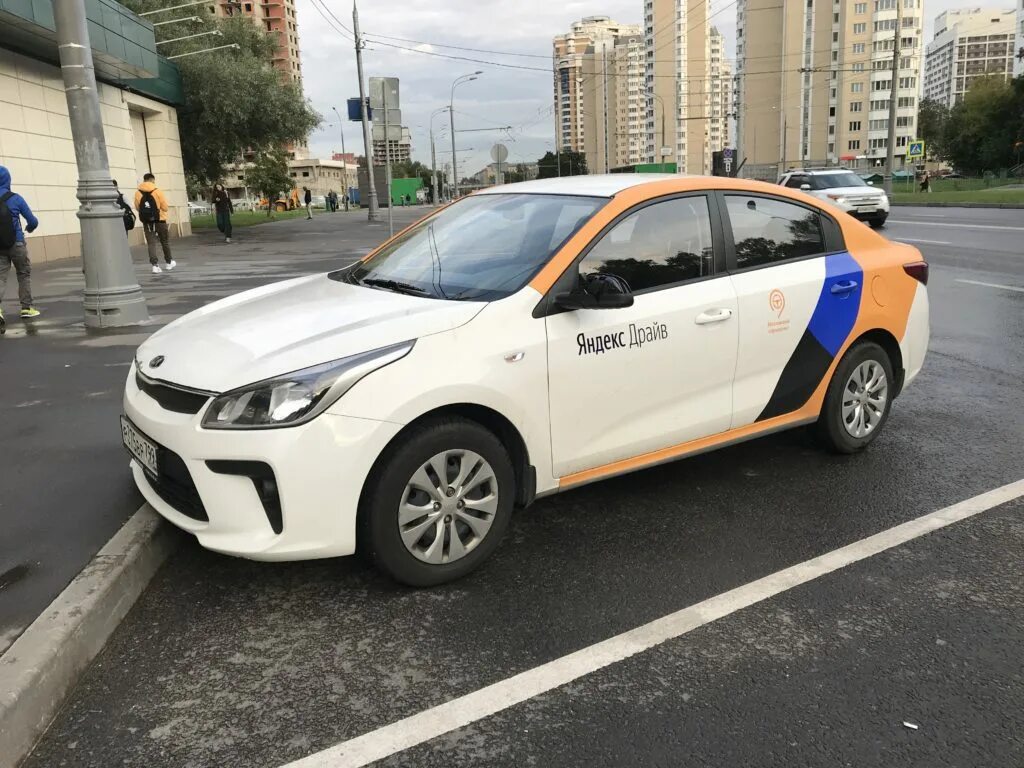 каршеринг драйв москва. каршеринг драйв москва. Genesis g70 такси. Nissan qashqai делимобиль. каршеринг драйв москва.